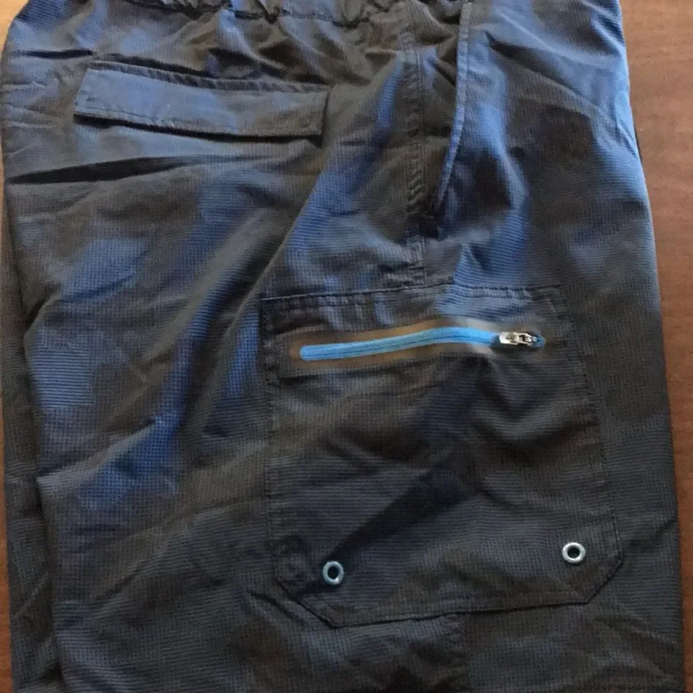 Zeroxposur navy Lined  swimming trunks new without tags pockets inside pocket